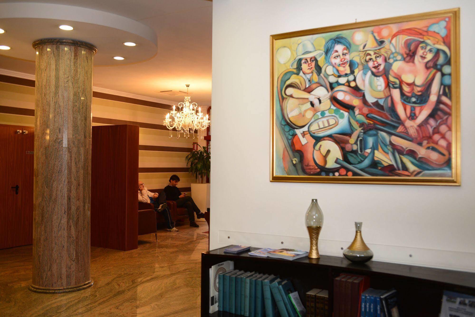 Hotel Iacone Chieti Exterior photo